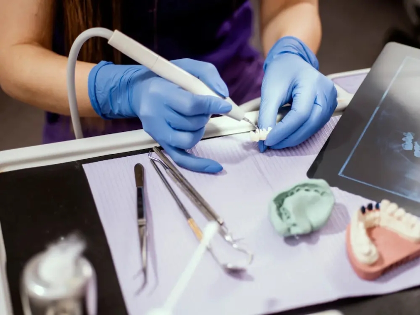 Equipo de ultrasonido para diagnóstico dental avanzado